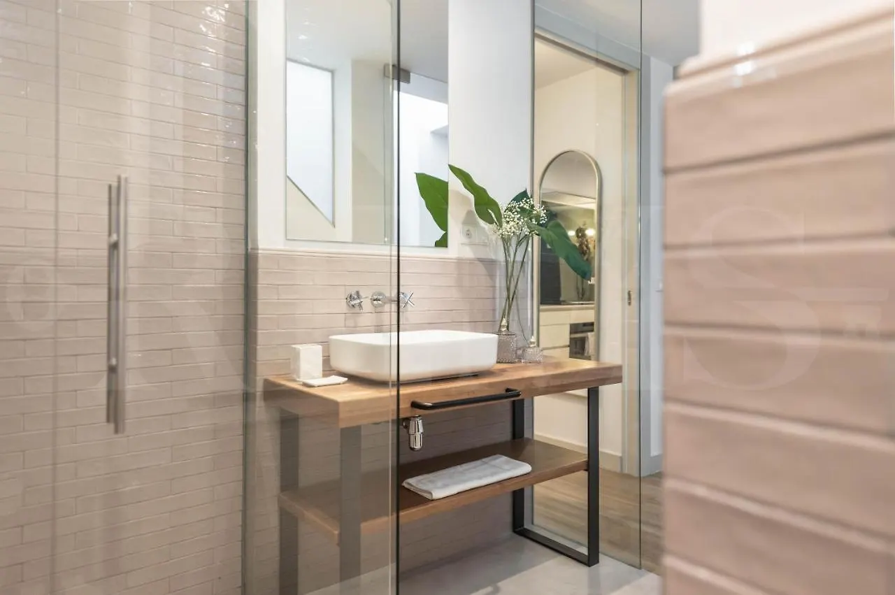 Διαμέρισμα Penthouse Suite With Rooftop In The Heart Of Malaga By Rems