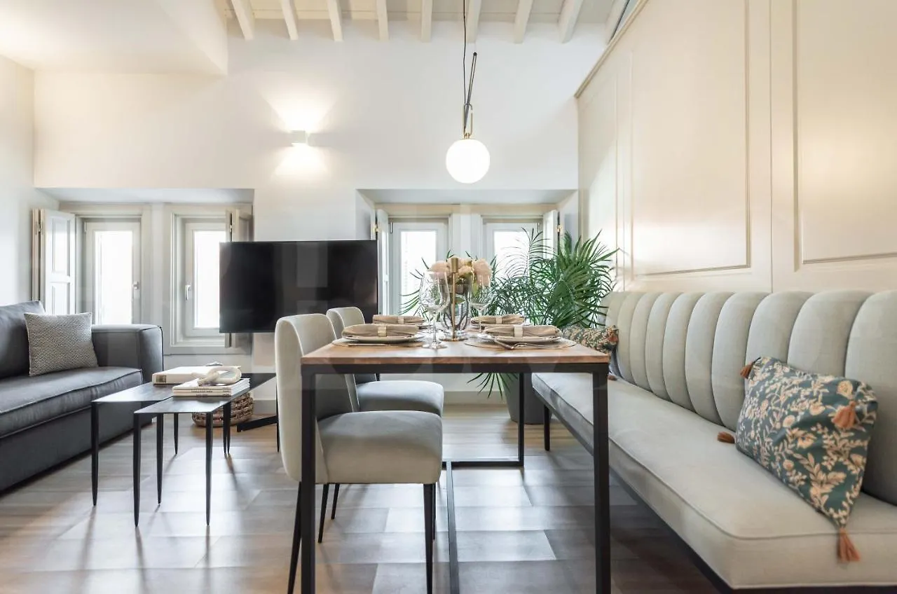Apartment Penthouse Suite With Rooftop In The Heart Of Malaga By Rems
