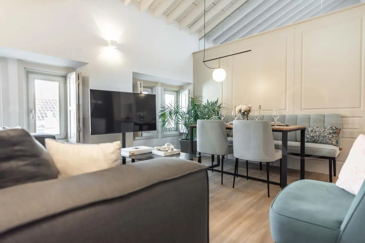Penthouse Suite With Rooftop In The Heart Of Malaga By Rems Apartment
